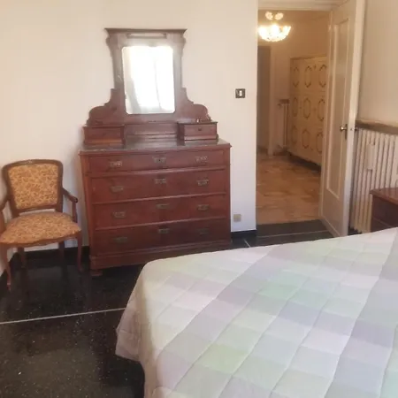 Casa Blu House Nel Cuore Di Genova-a Due Passi Dal Mare